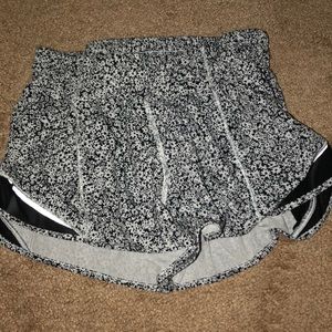 Lululemon size 4 shorts